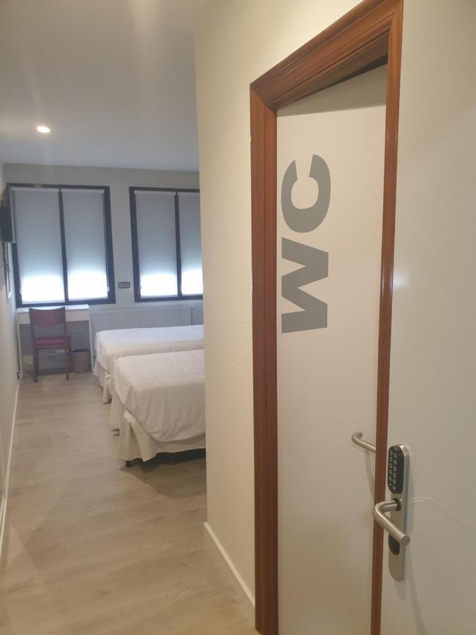 ויטוריה-גאסטייז Hotel Arts - Gasteiz Centro מראה חיצוני תמונה