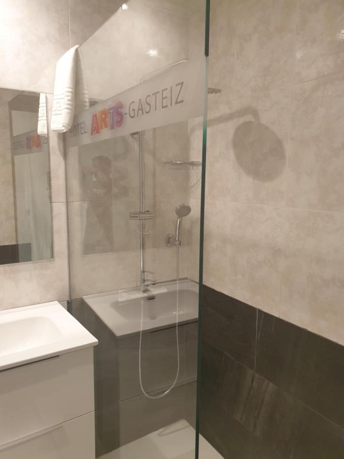 ויטוריה-גאסטייז Hotel Arts - Gasteiz Centro מראה חיצוני תמונה